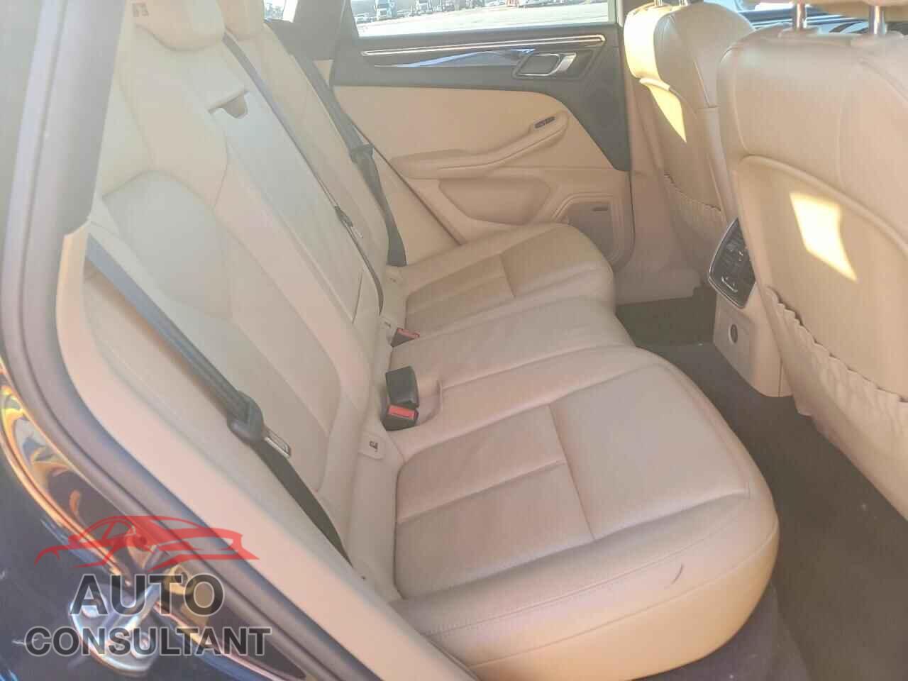 PORSCHE MACAN 2017 - WP1AA2A5XHLB00297