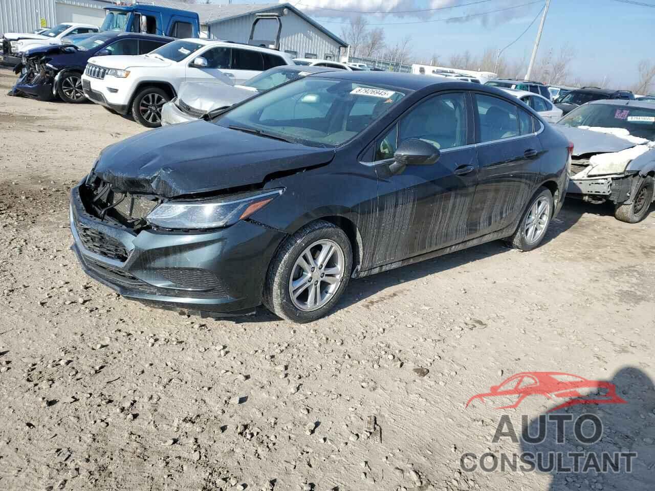 CHEVROLET CRUZE 2018 - 1G1BE5SM9J7107489