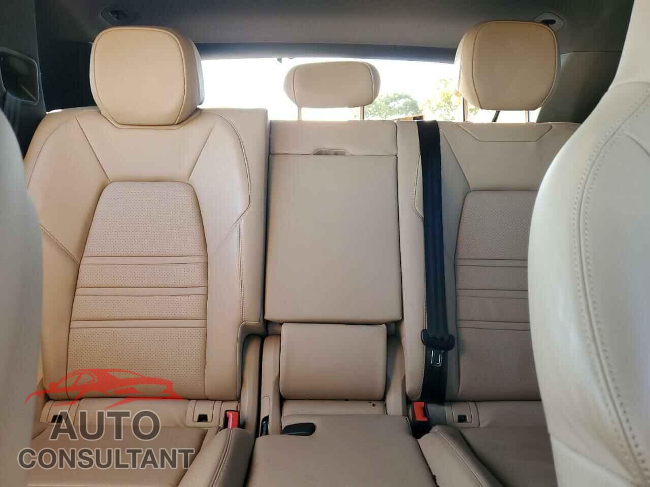 PORSCHE CAYENNE 2019 - WP1AA2AY8KDA11551