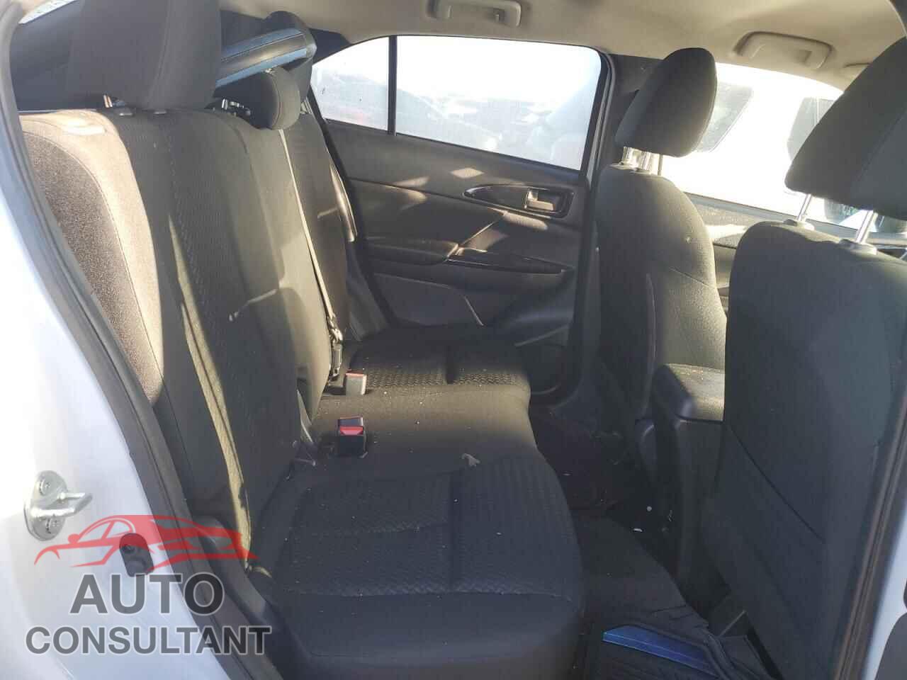 MITSUBISHI ECLIPSE 2024 - JA4ATVAA8RZ027515
