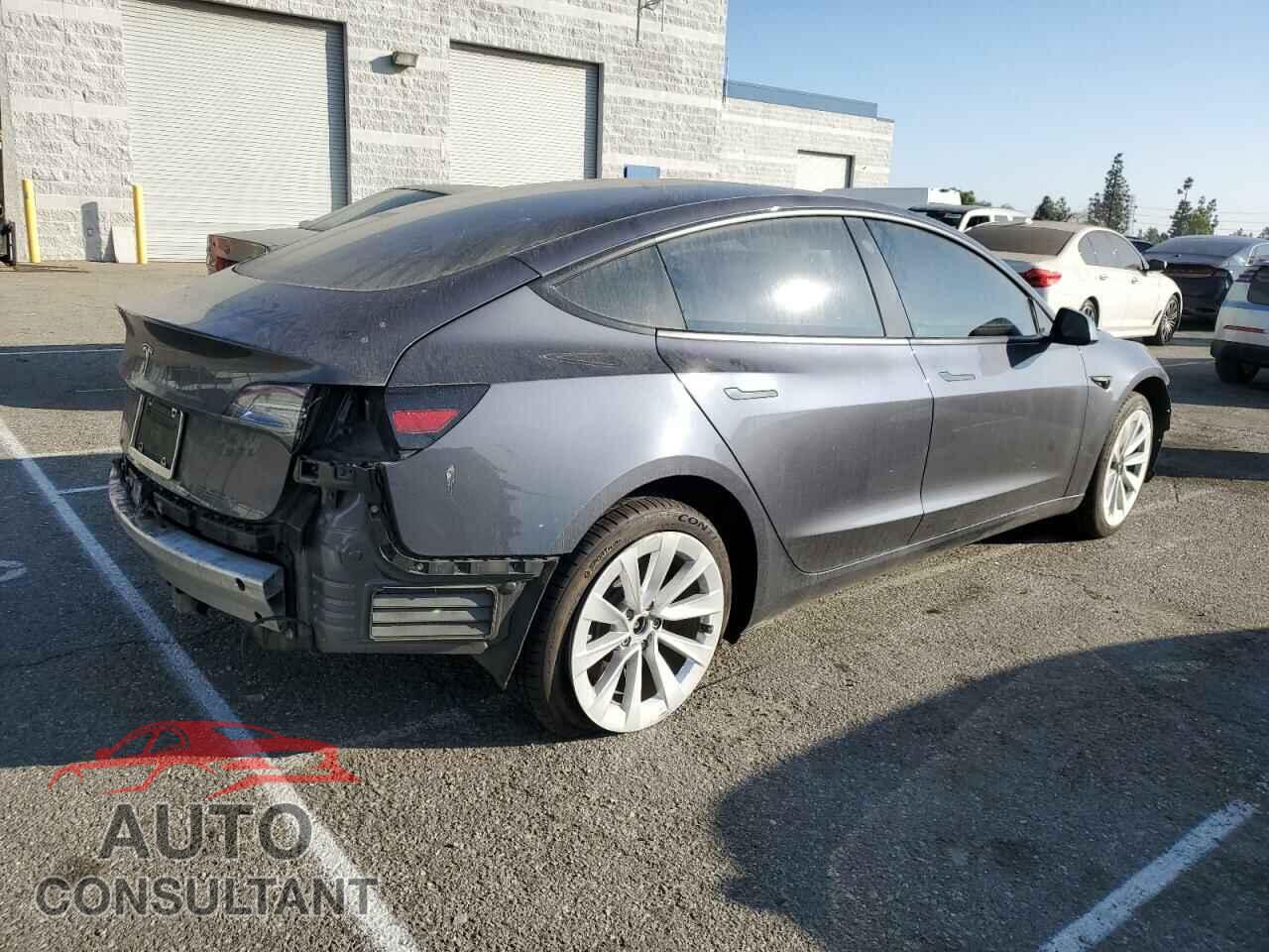 TESLA MODEL 3 2021 - 5YJ3E1EA4MF051868