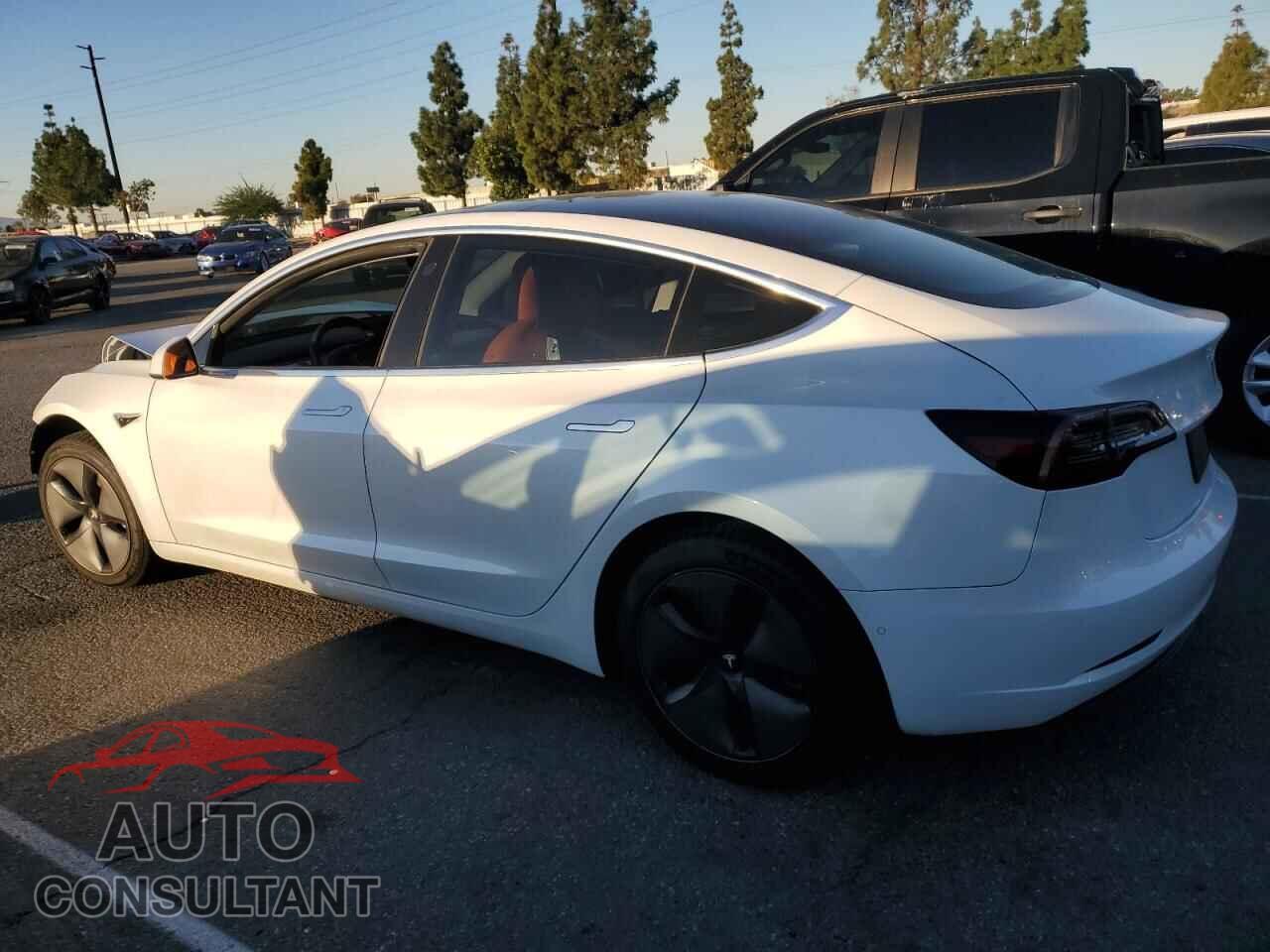 TESLA MODEL 3 2020 - 5YJ3E1EAXLF738190