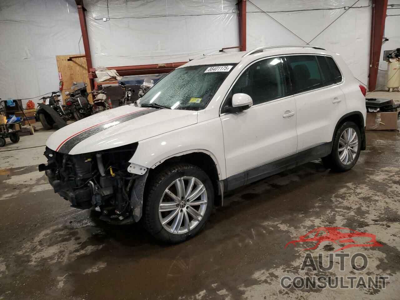 VOLKSWAGEN TIGUAN 2014 - WVGBV3AX2EW543017