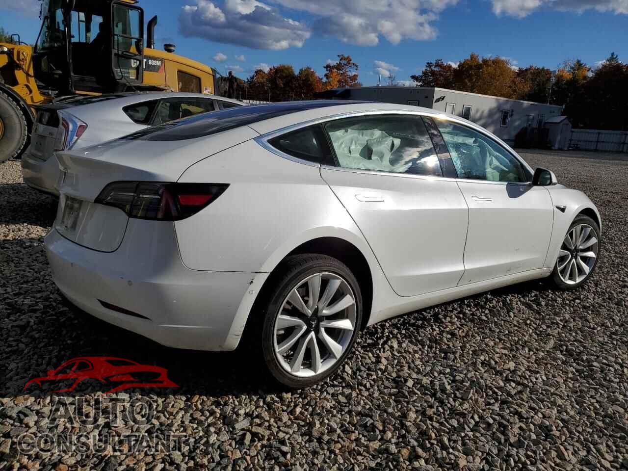 TESLA MODEL 3 2018 - 5YJ3E1EA1JF025336