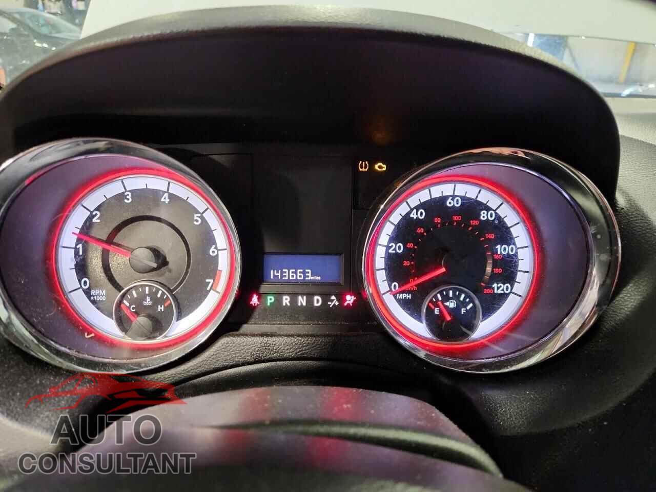 DODGE CARAVAN 2011 - 2D4RN3DG2BR626839