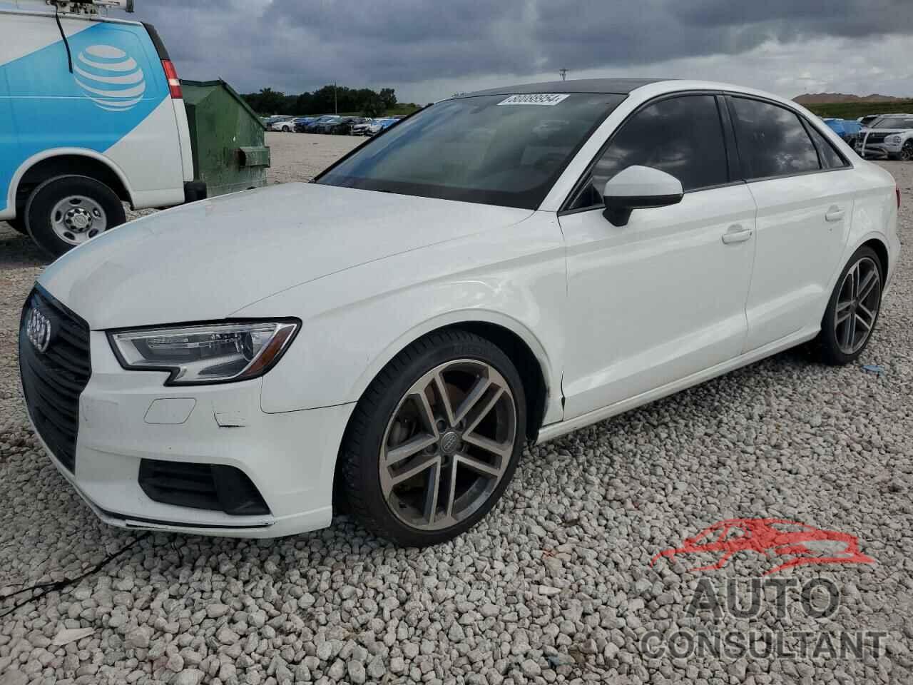 AUDI A3 2019 - WAUAUGFF5KA084971