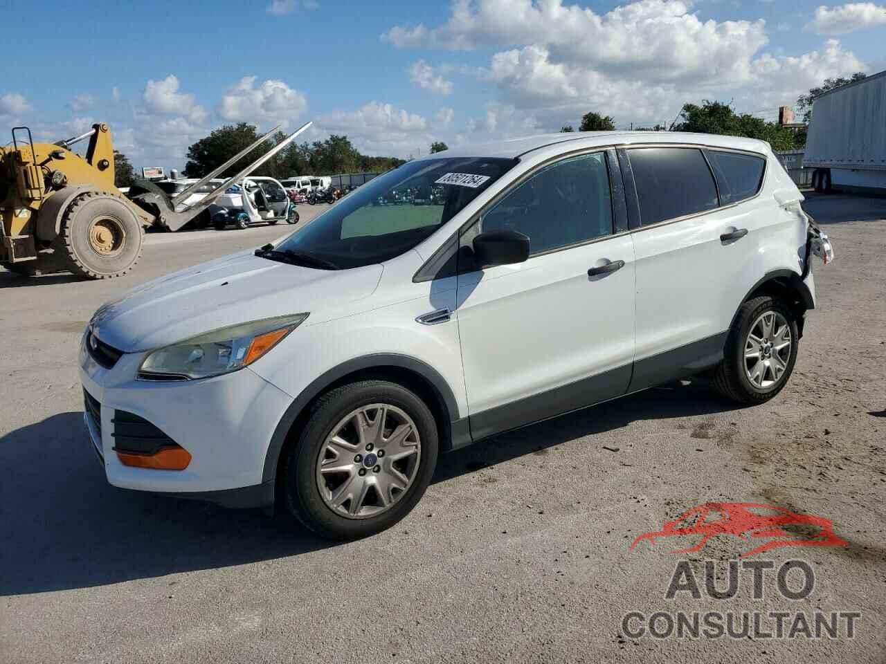 FORD ESCAPE 2015 - 1FMCU0F7XFUB00058