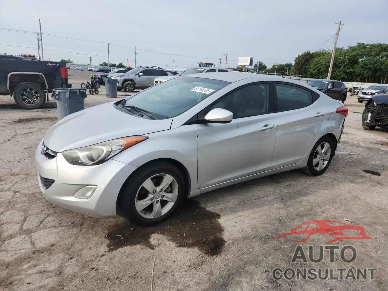 HYUNDAI ELANTRA 2012 - KMHDH4AE5CU352298