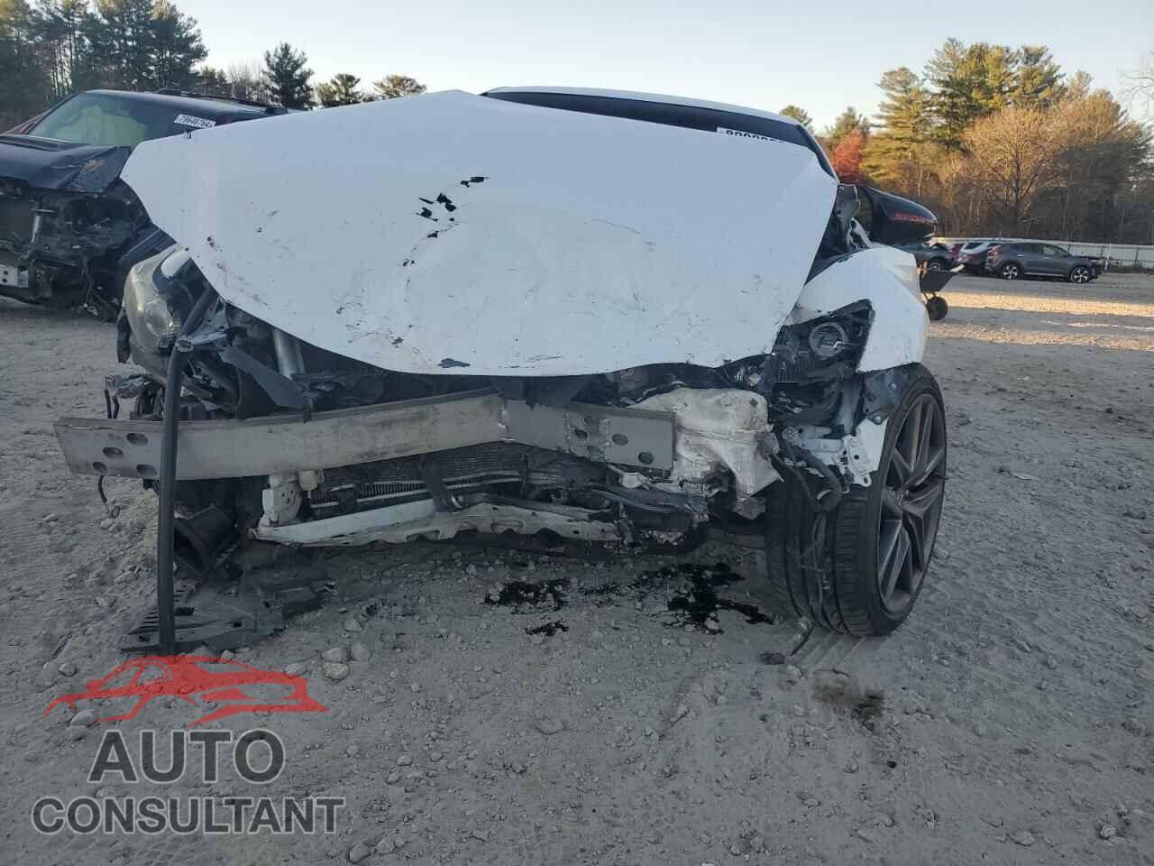 LEXUS IS 2015 - JTHCF1D28F5018933