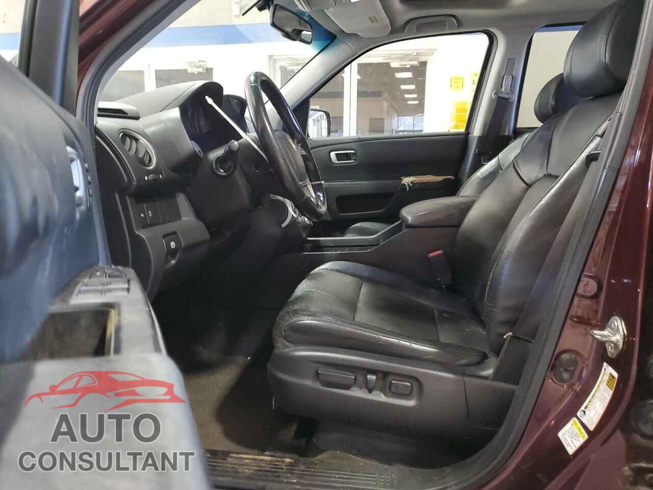 HONDA PILOT 2010 - 5FNYF4H94AB027989