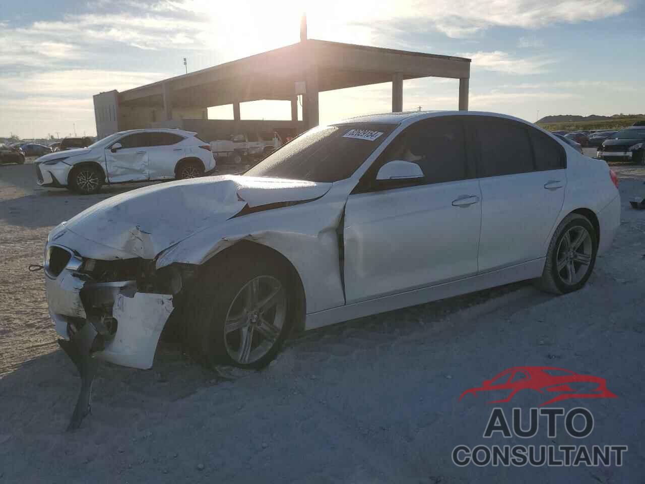 BMW 3 SERIES 2012 - WBA3A5C58CF349520