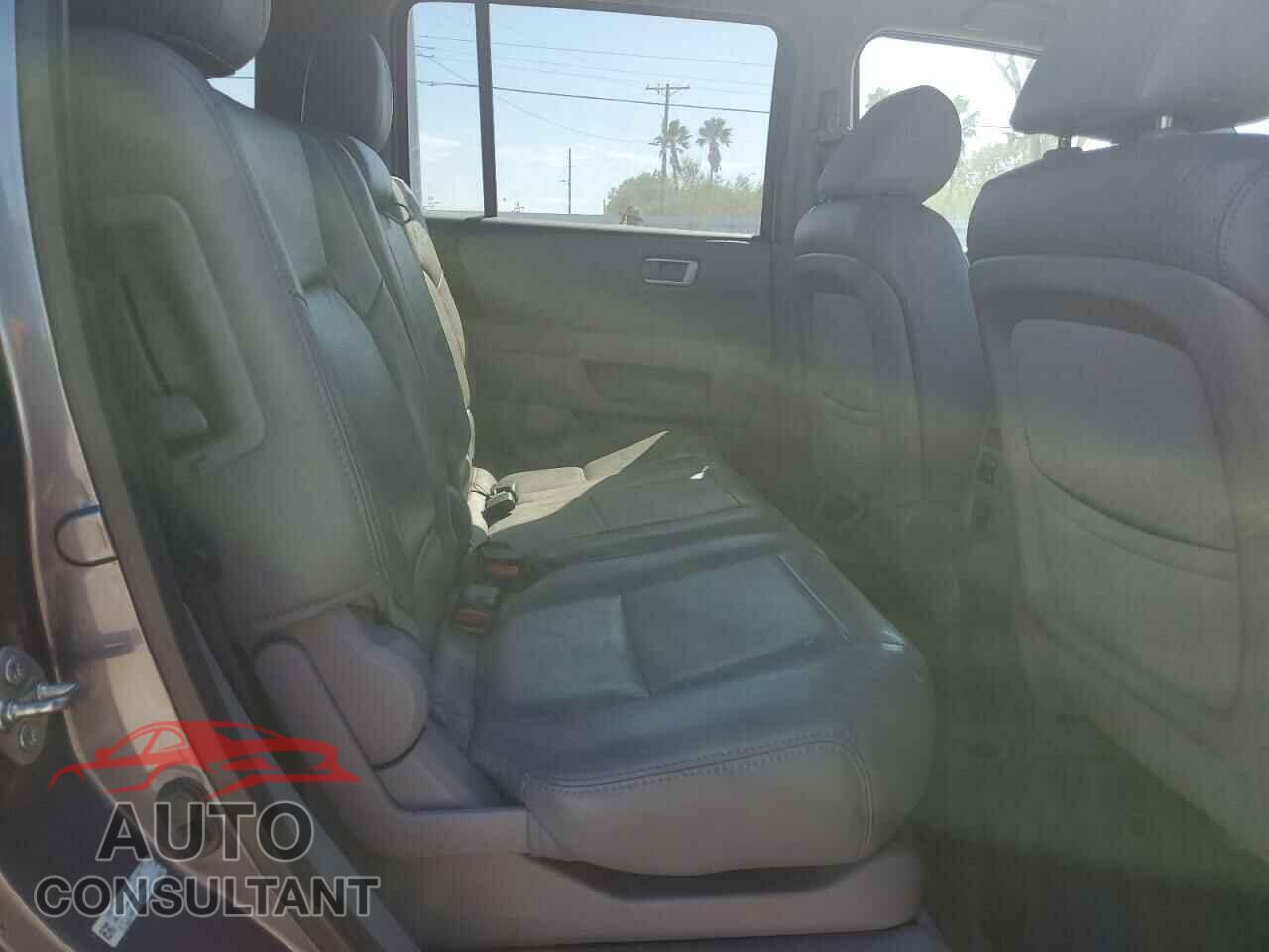 HONDA PILOT 2014 - 5FNYF3H40EB020641