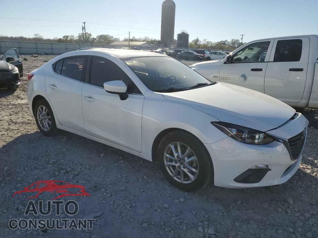 MAZDA 3 2014 - JM1BM1W77E1183938