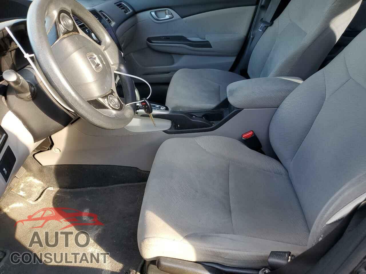 HONDA CIVIC 2013 - 2HGFB2F43DH024659