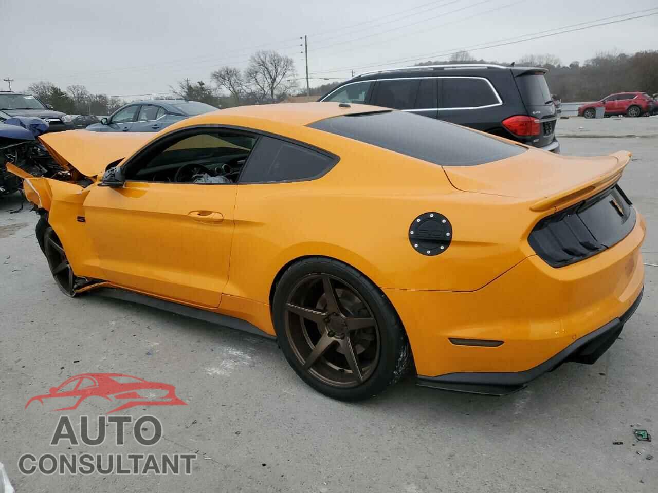 FORD MUSTANG 2018 - 1FA6P8CF8J5153403