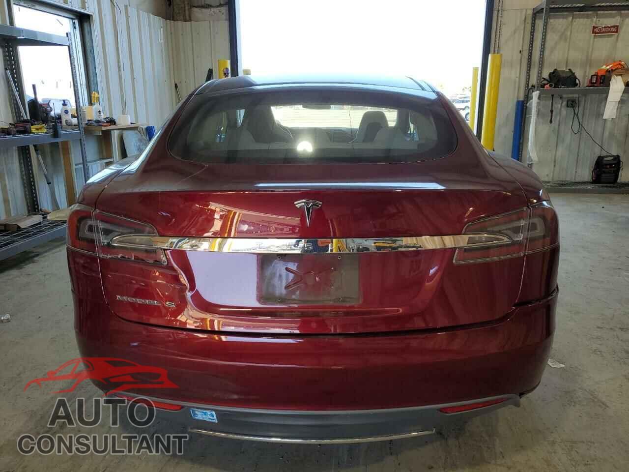 TESLA MODEL S 2012 - 5YJSA1DN7CFS00350