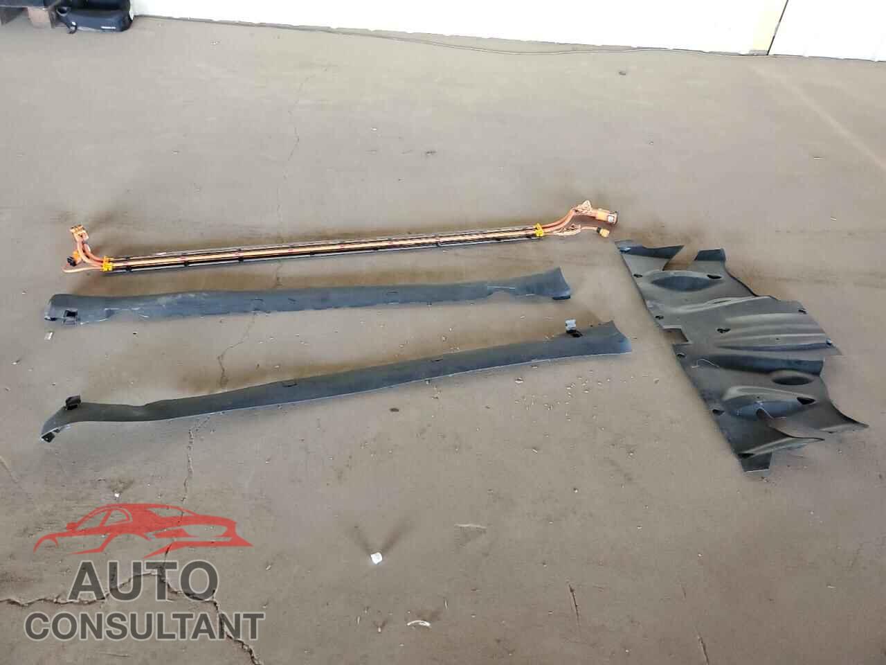 TESLA MODEL 3 2024 - 5YJ3E1EB5RF800161