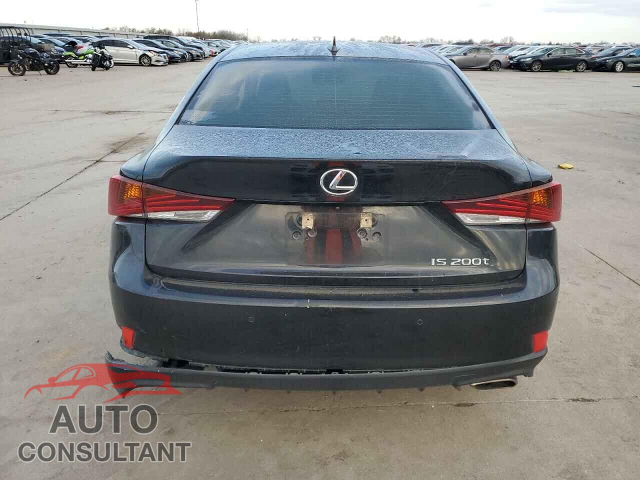 LEXUS IS 2017 - JTHBA1D27H5044033