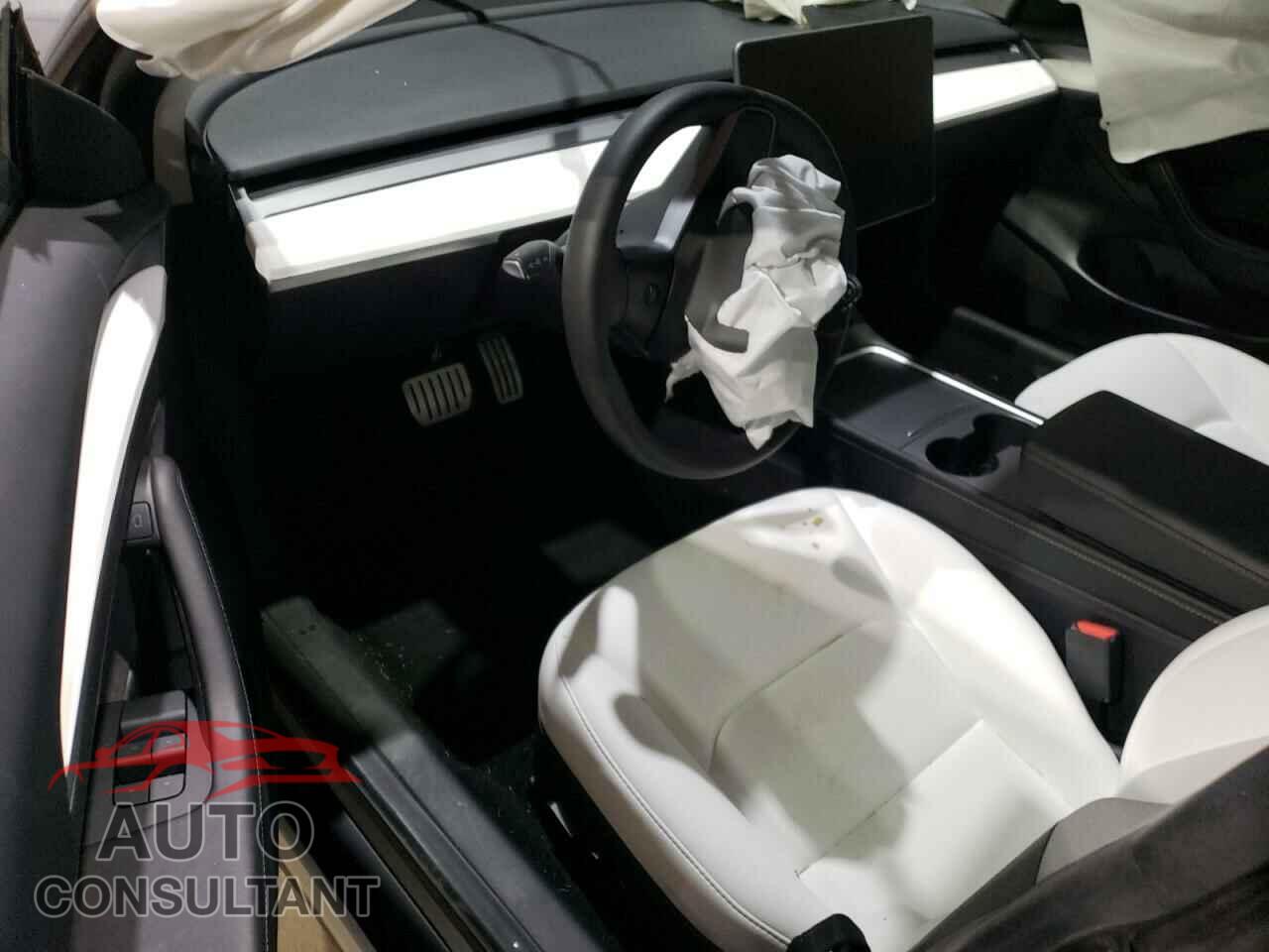 TESLA MODEL 3 2023 - 5YJ3E1ECXPF587942