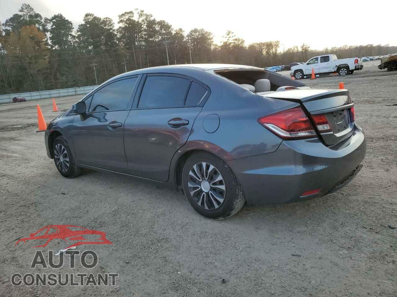 HONDA CIVIC 2013 - 2HGFB2F55DH587009