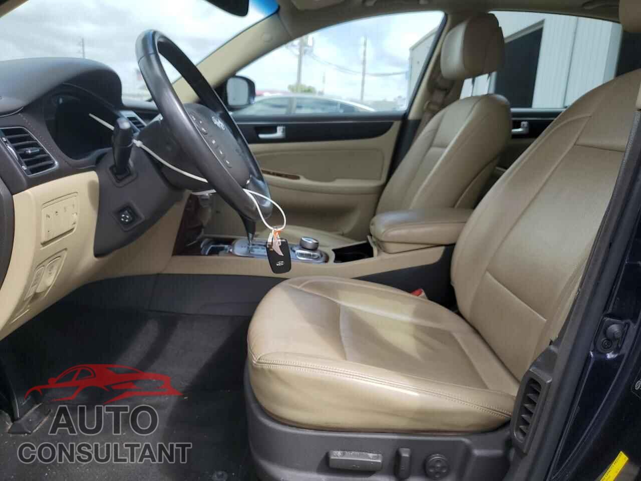 HYUNDAI GENESIS 2012 - KMHGC4DD6CU199378