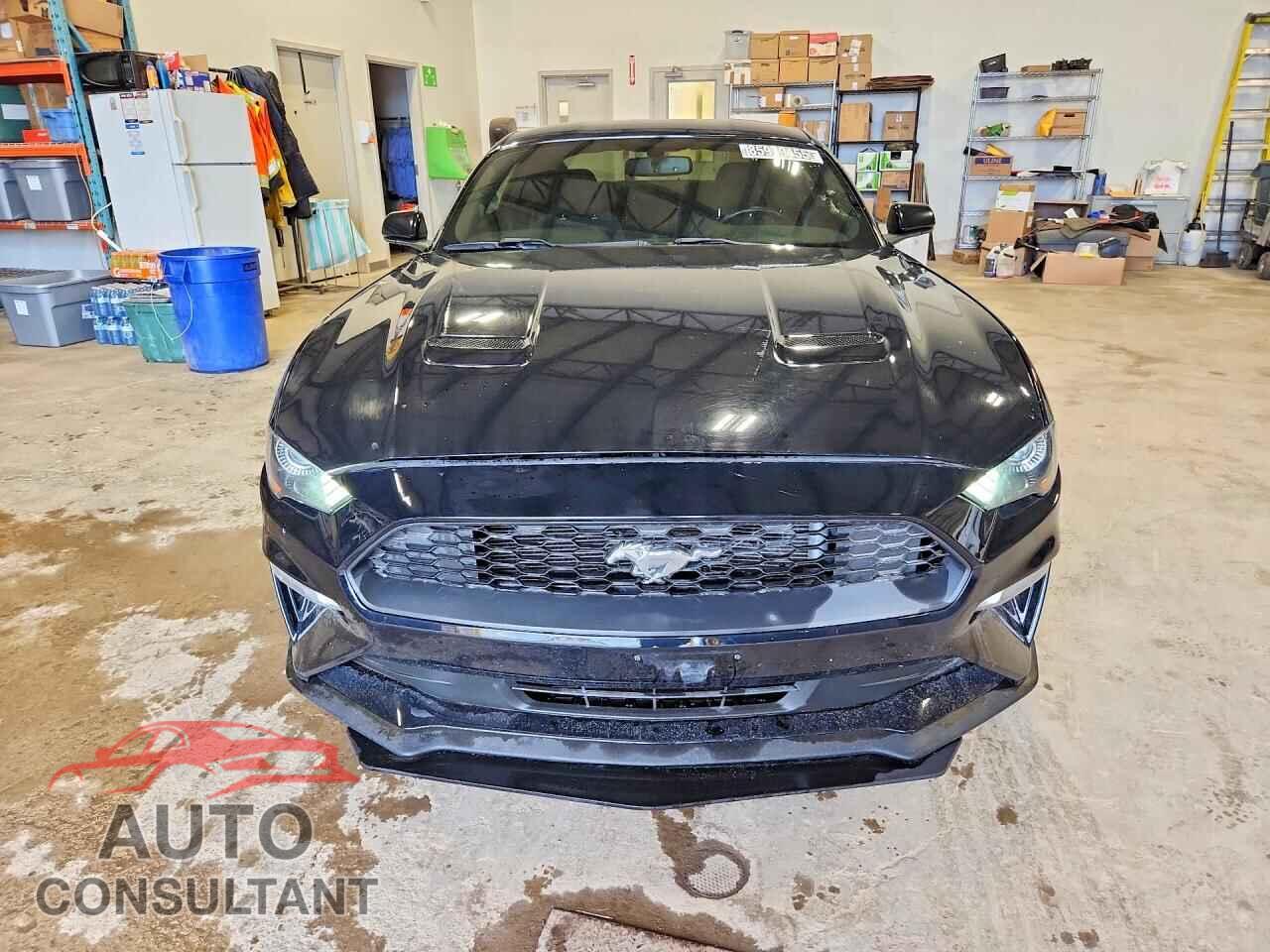 FORD MUSTANG 2018 - 1FA6P8TH9J5168767