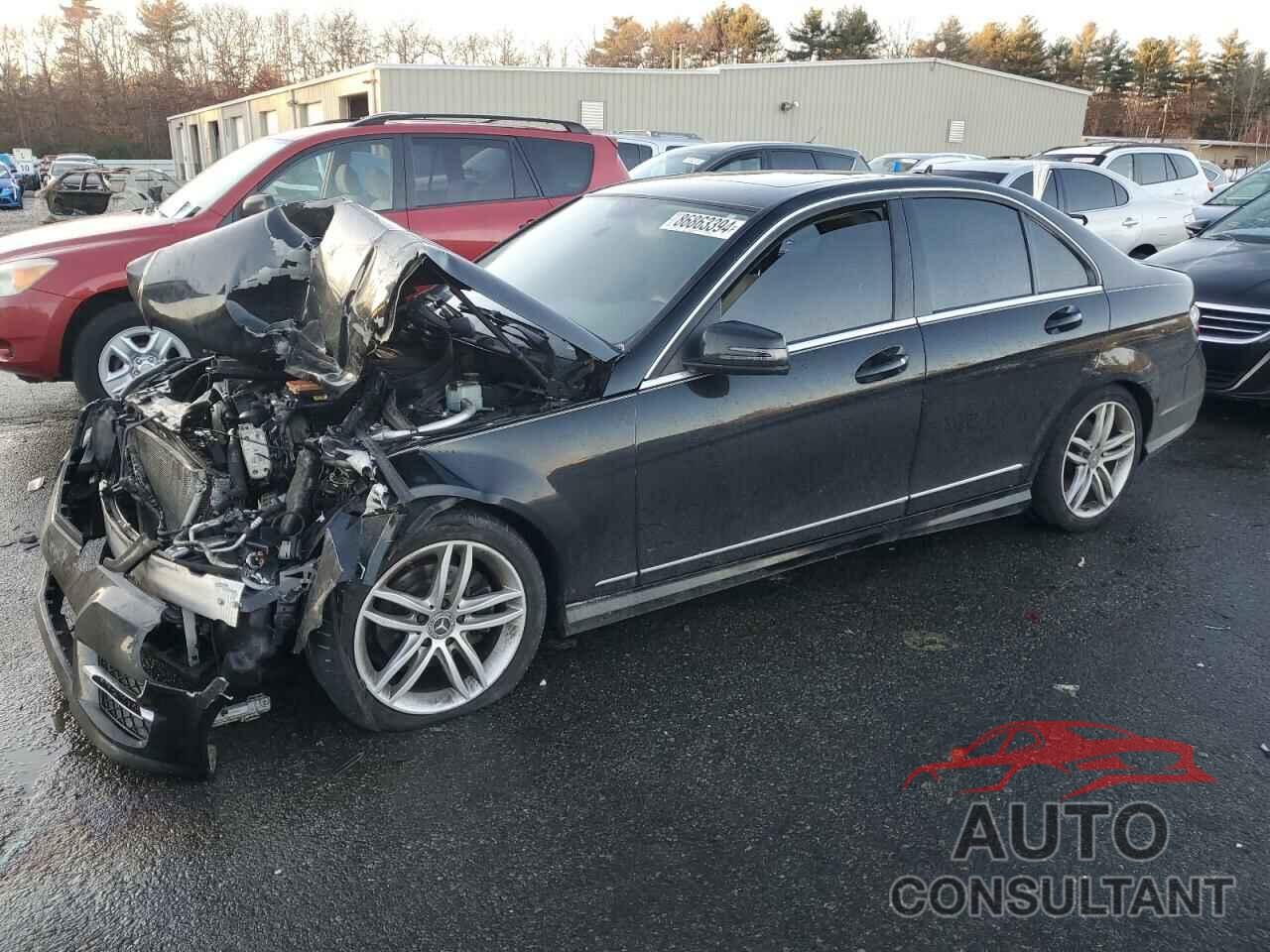 MERCEDES-BENZ C-CLASS 2012 - WDDGF8BB2CR198547