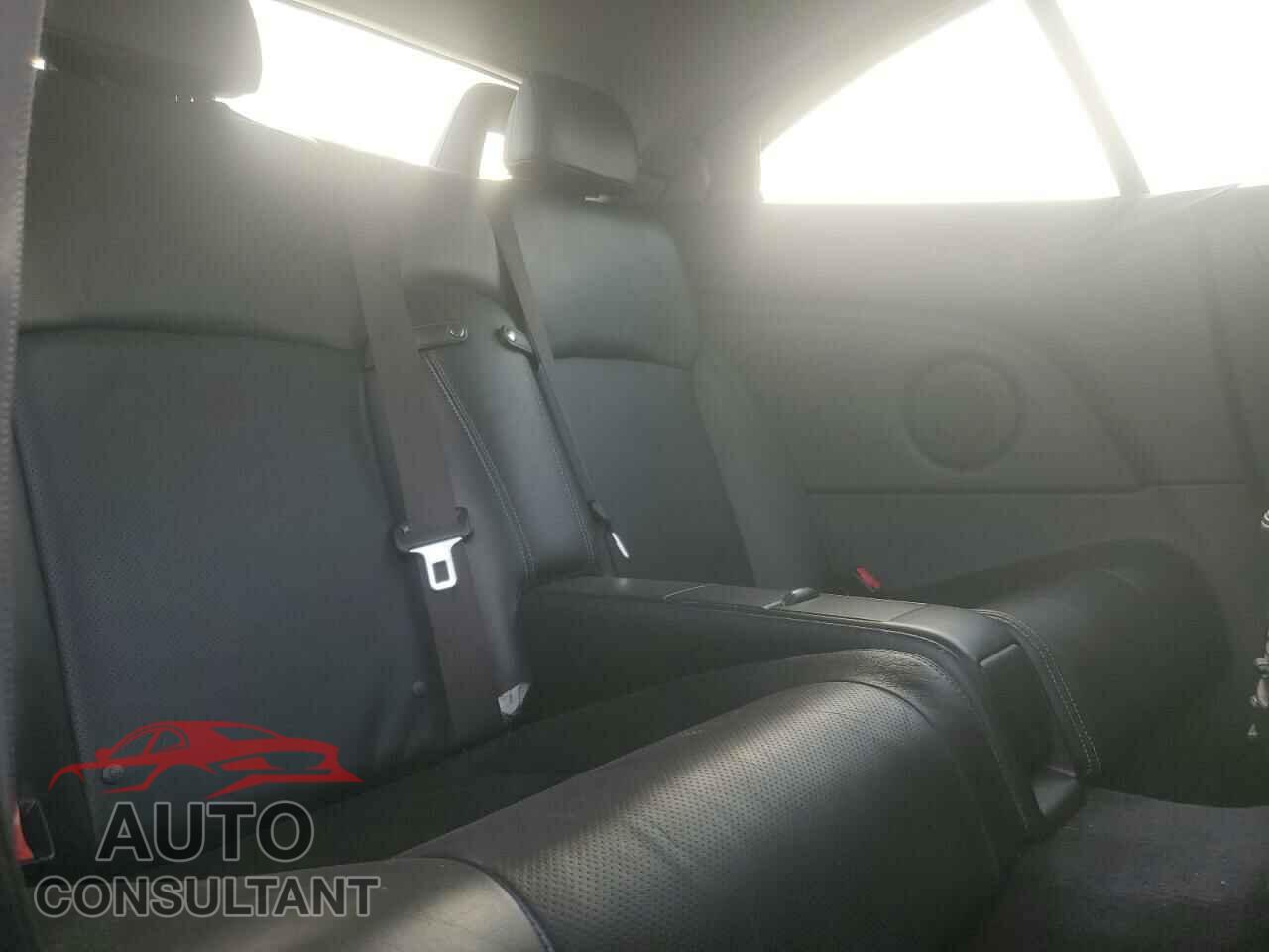 LEXUS IS 2011 - JTHFF2C28B2517070
