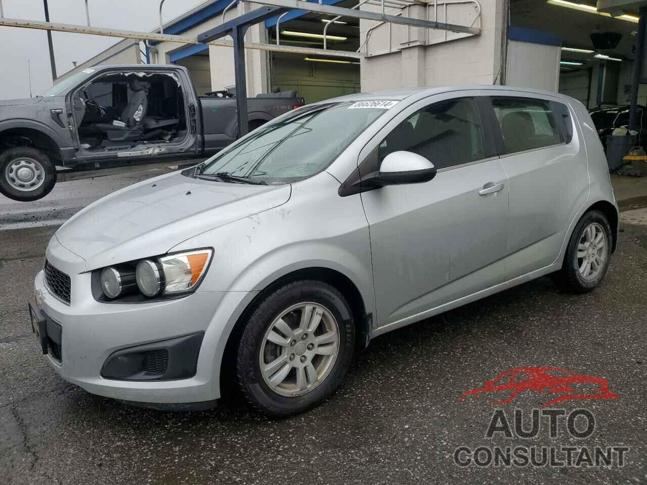CHEVROLET SONIC 2013 - 1G1JD6SB6D4254801