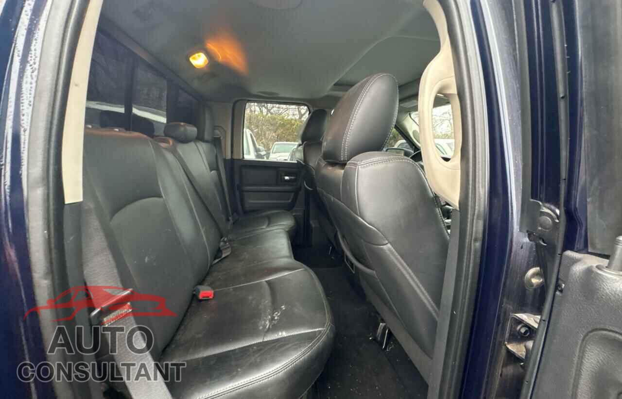 DODGE RAM 1500 2012 - 1C6RD7HT1CS277310