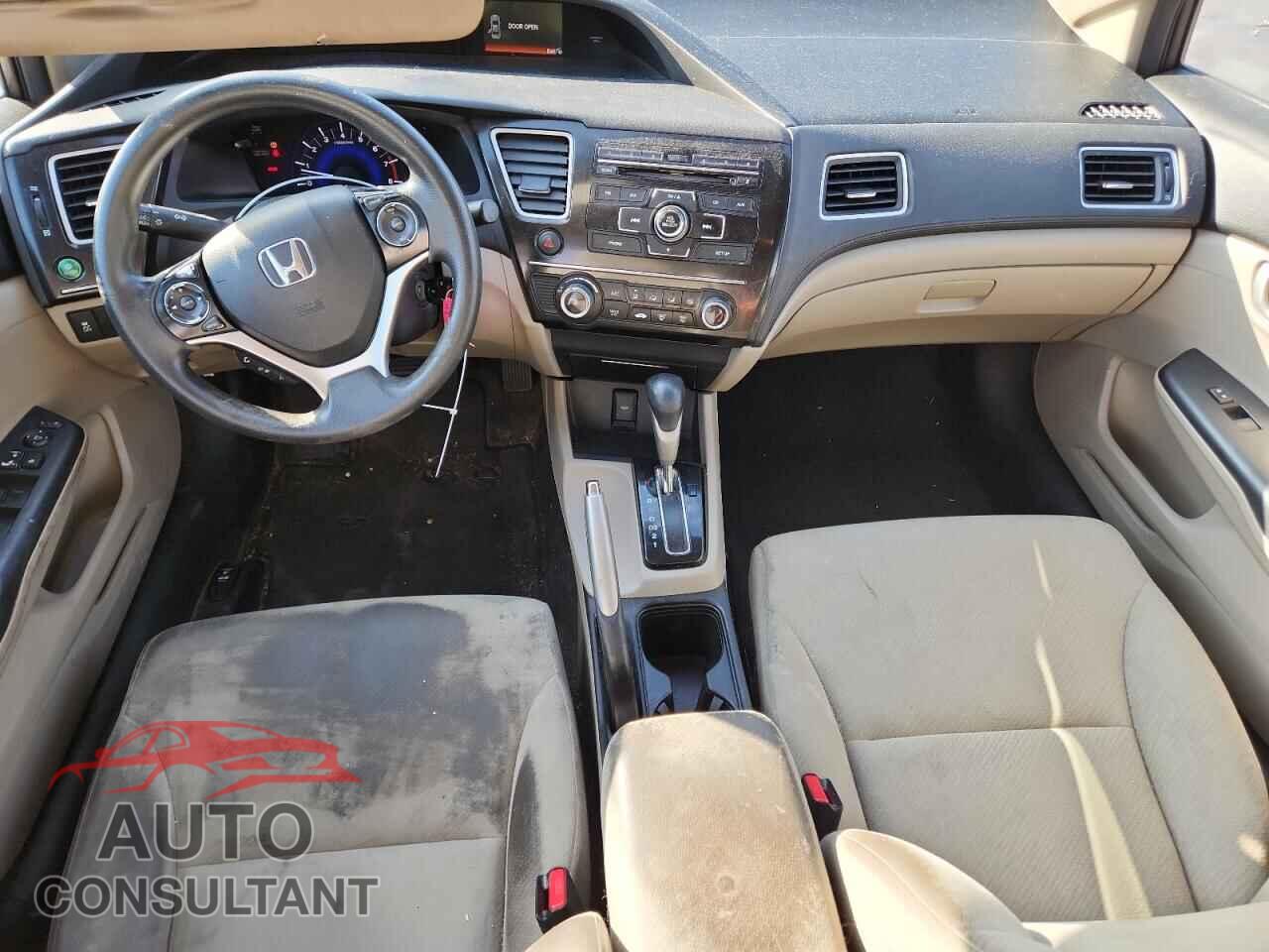 HONDA CIVIC 2013 - 2HGFB2F58DH567305