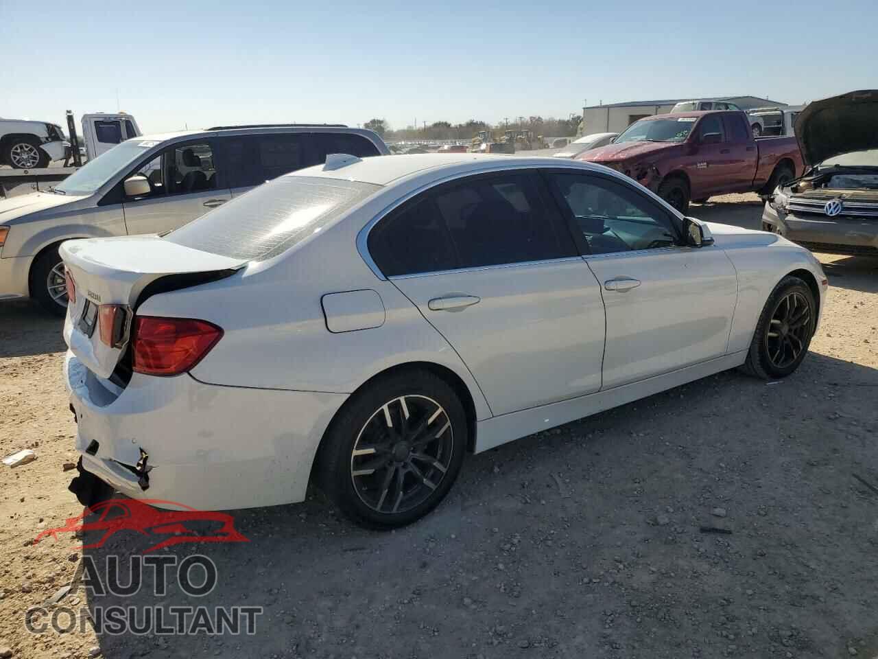 BMW 3 SERIES 2015 - WBA3B5G58FNS12367