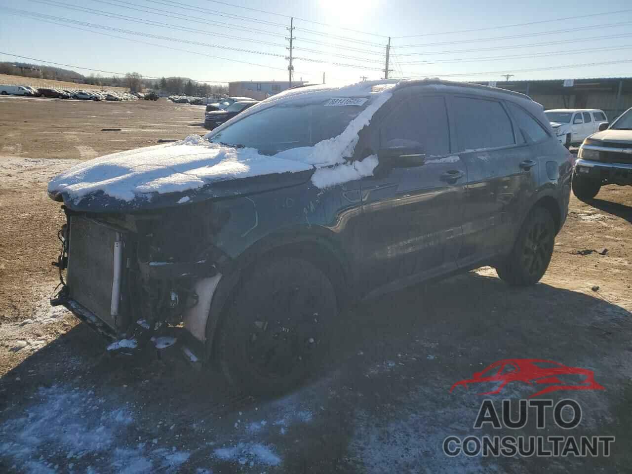 KIA SORENTO 2021 - 5XYRLDLCXMG008392