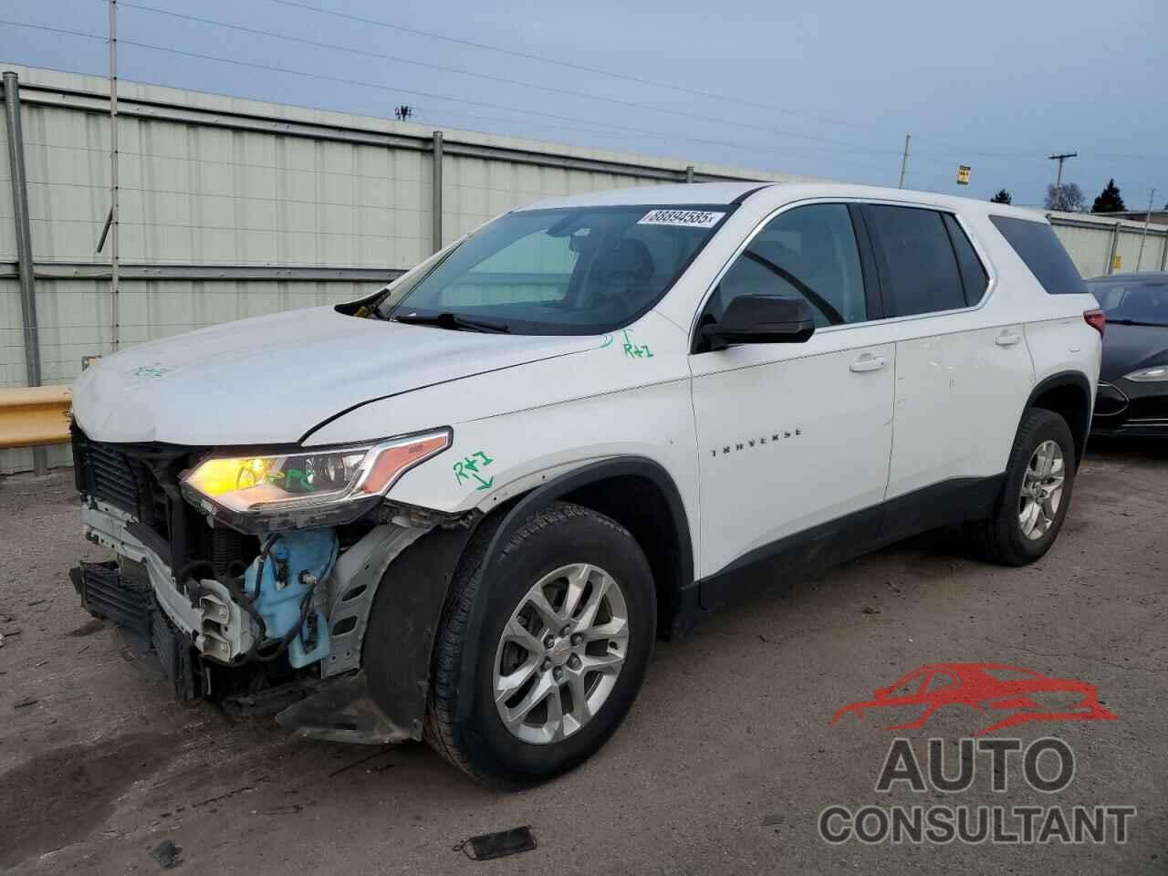 CHEVROLET TRAVERSE 2019 - 1GNERFKW3KJ300944