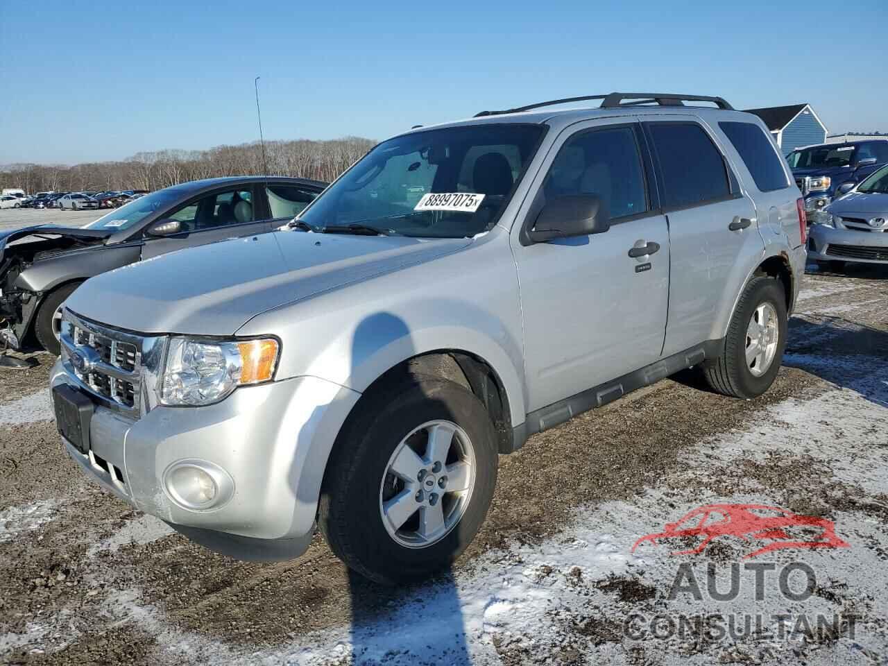 FORD ESCAPE 2011 - 1FMCU0D79BKA18430