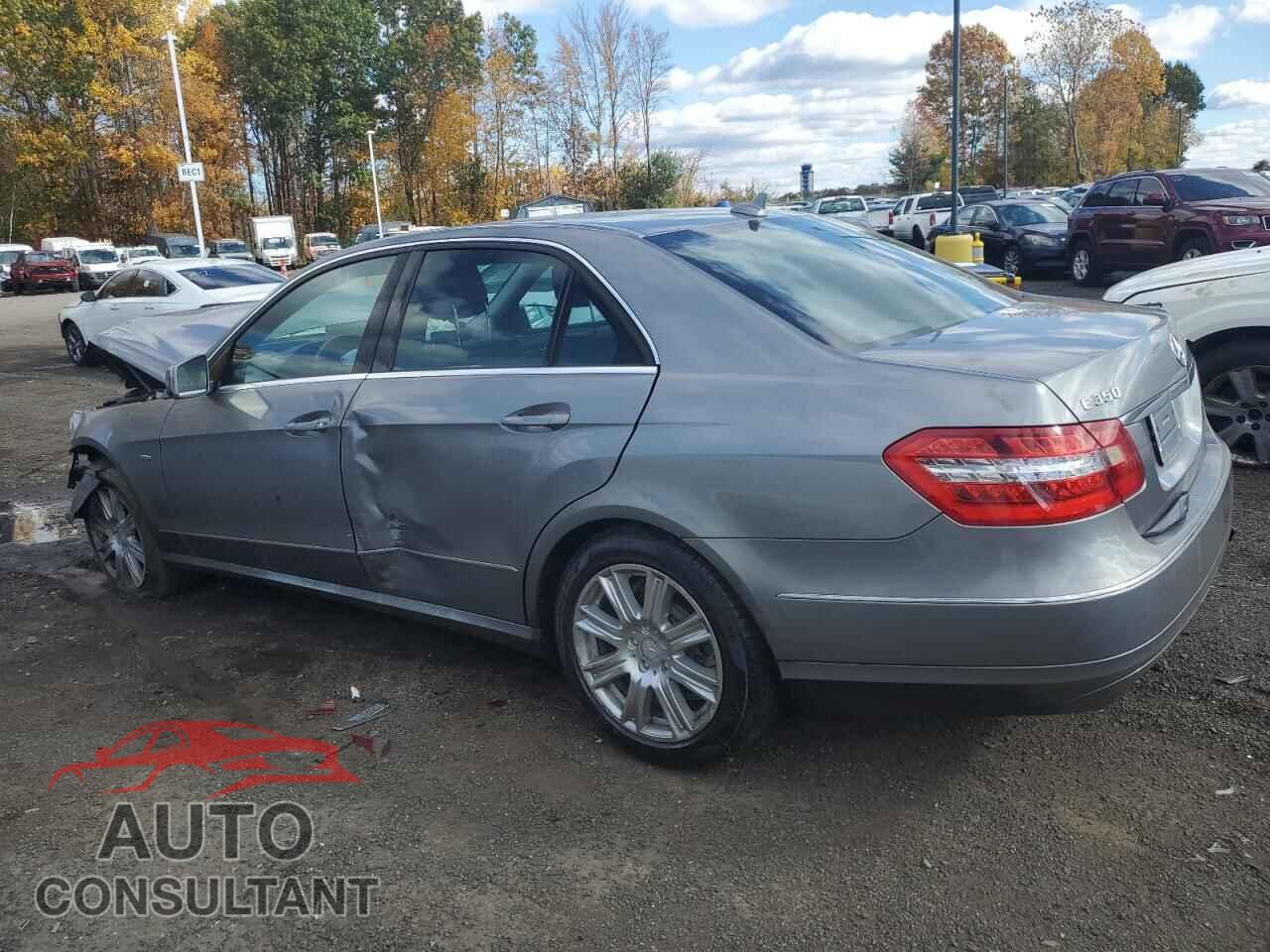 MERCEDES-BENZ E-CLASS 2012 - WDDHF8JB0CA528237