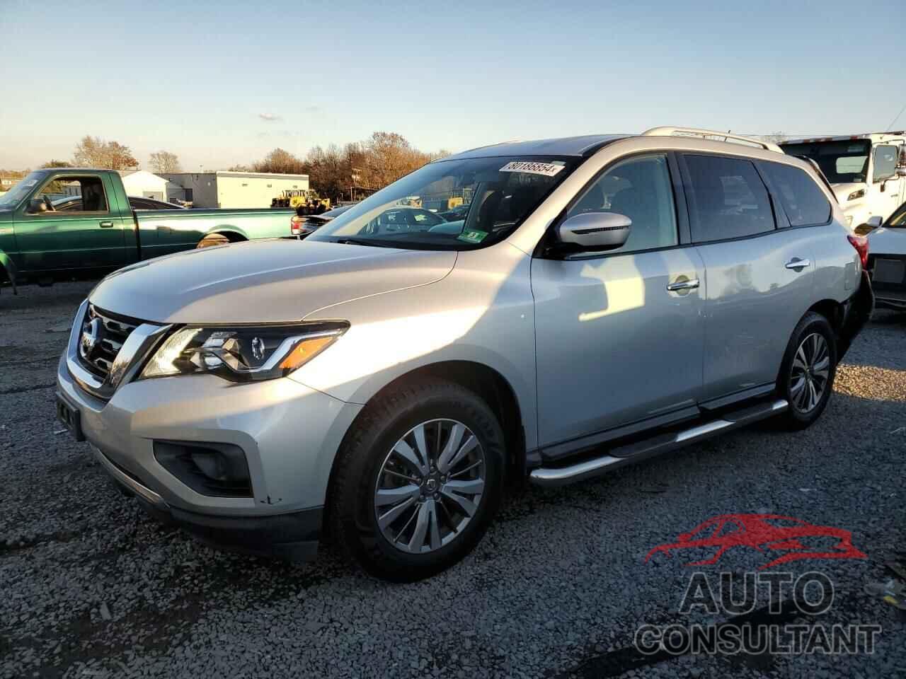NISSAN PATHFINDER 2018 - 5N1DR2MM1JC614454