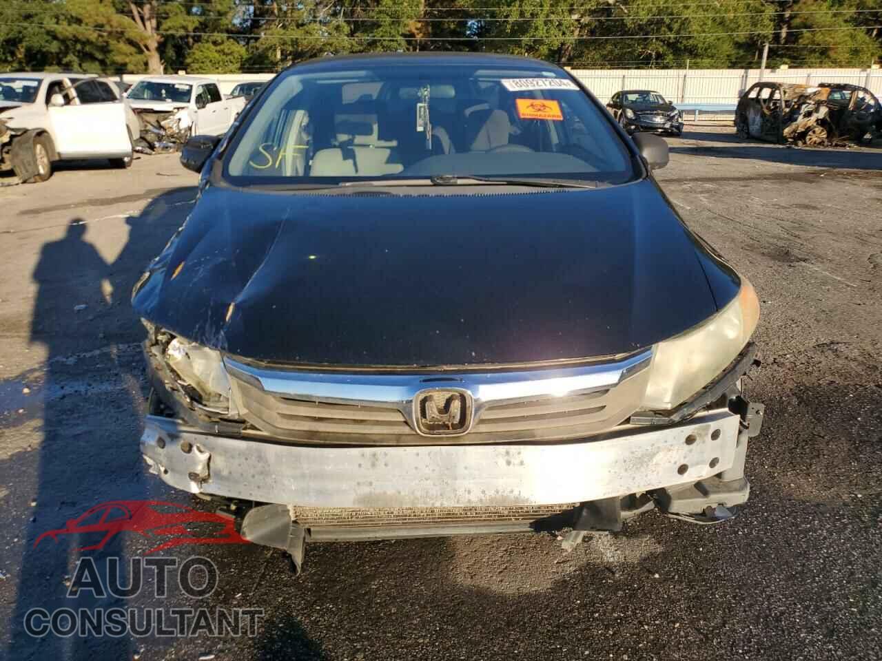 HONDA CIVIC 2012 - 2HGFB2F52CH328086