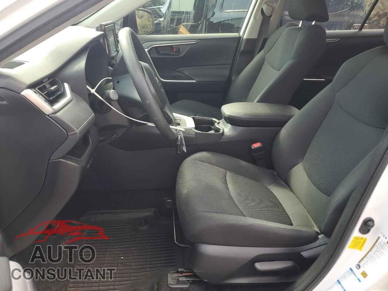 TOYOTA RAV4 2019 - JTMF1RFV8KD044631