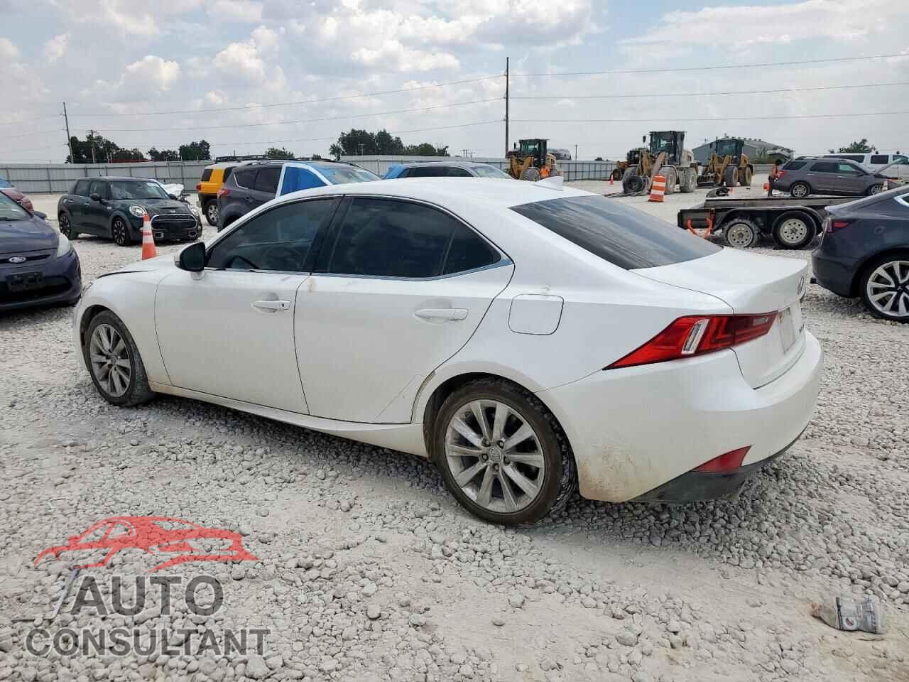 LEXUS IS 2016 - JTHBA1D24G5005589