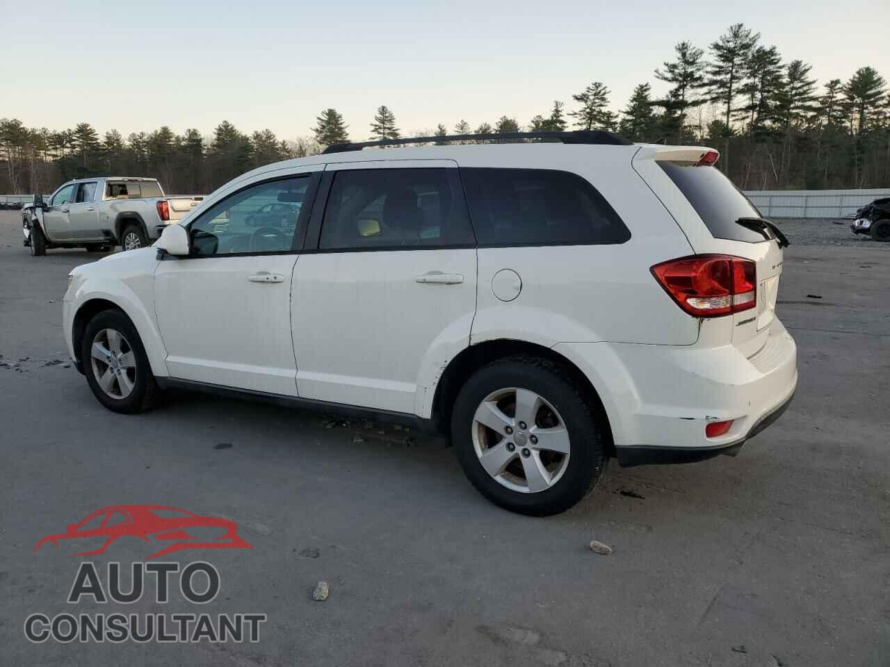 DODGE JOURNEY 2012 - 3C4PDCBG7CT208253