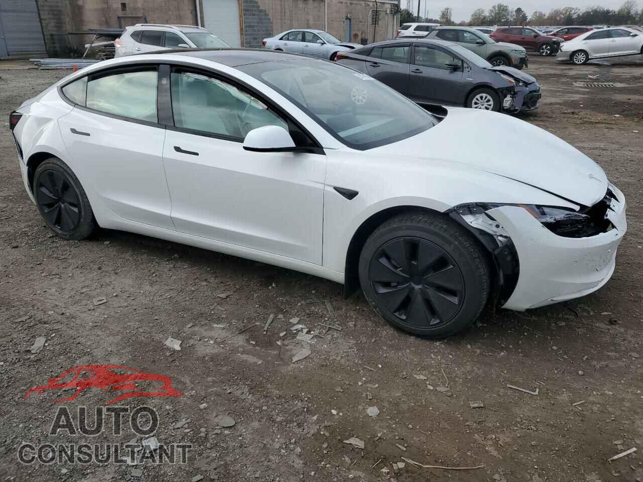 TESLA MODEL 3 2024 - 5YJ3E1EA2RF848384