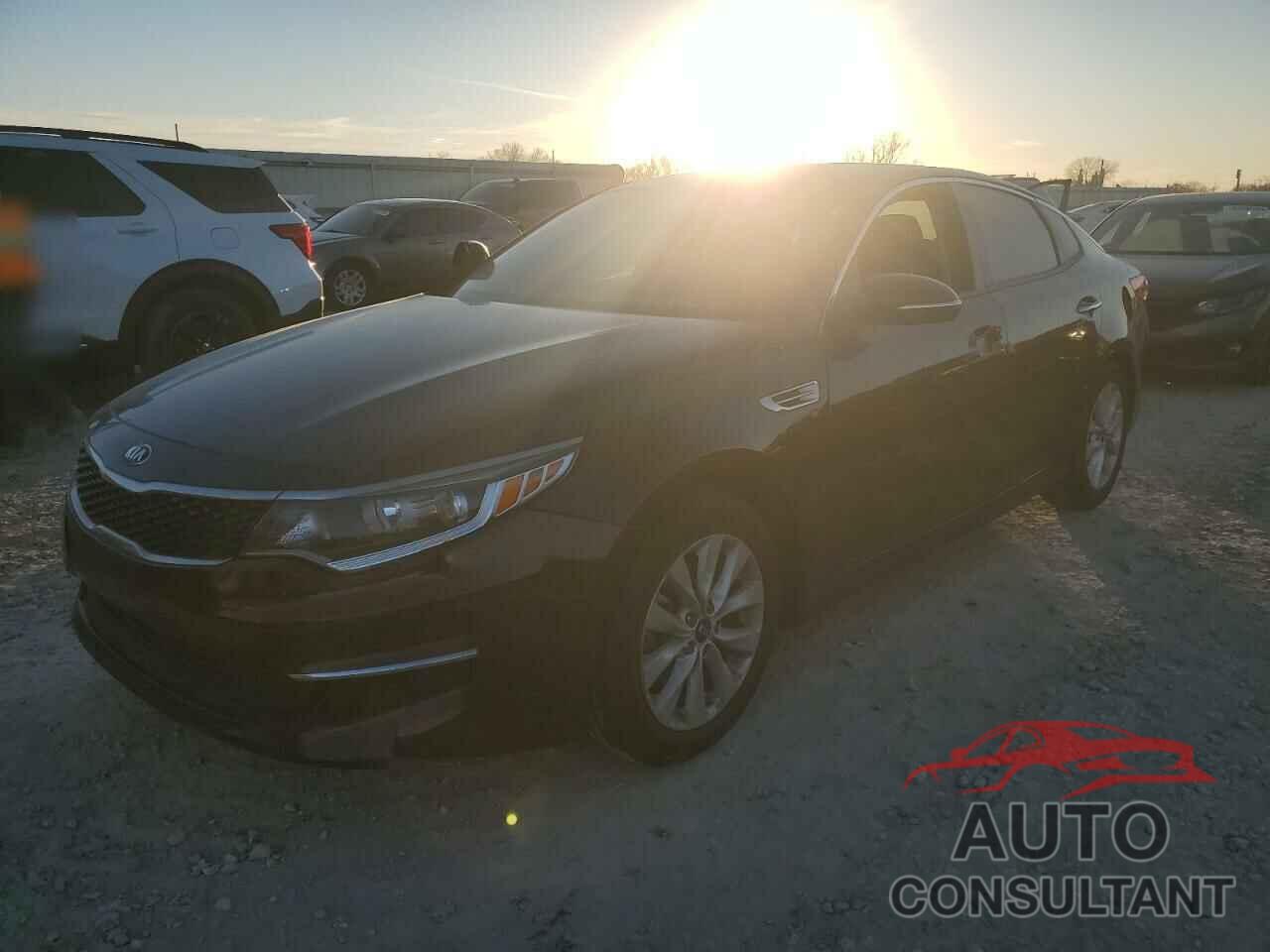 KIA OPTIMA 2018 - 5XXGT4L32JG252092