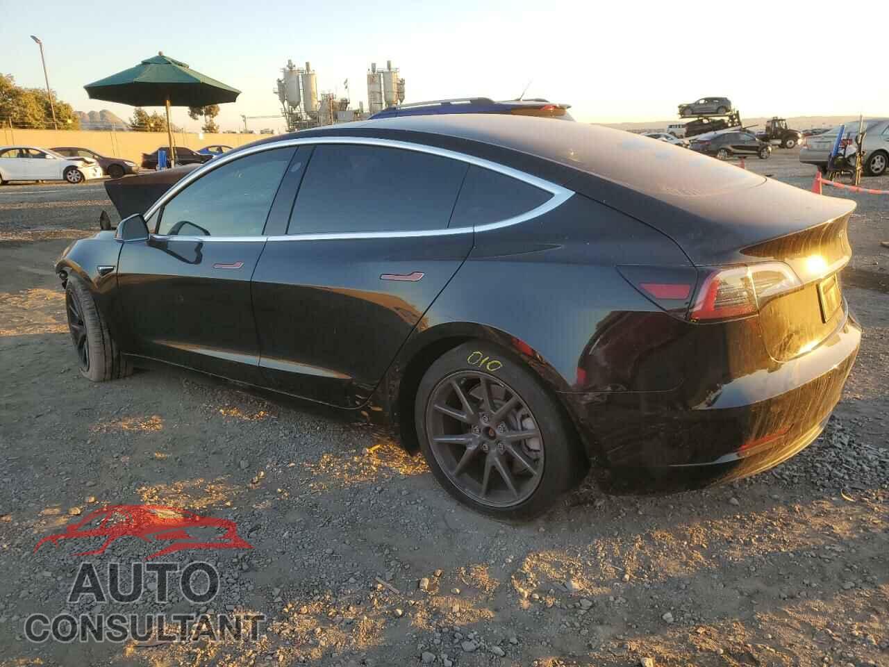TESLA MODEL 3 2019 - 5YJ3E1EA7KF394672