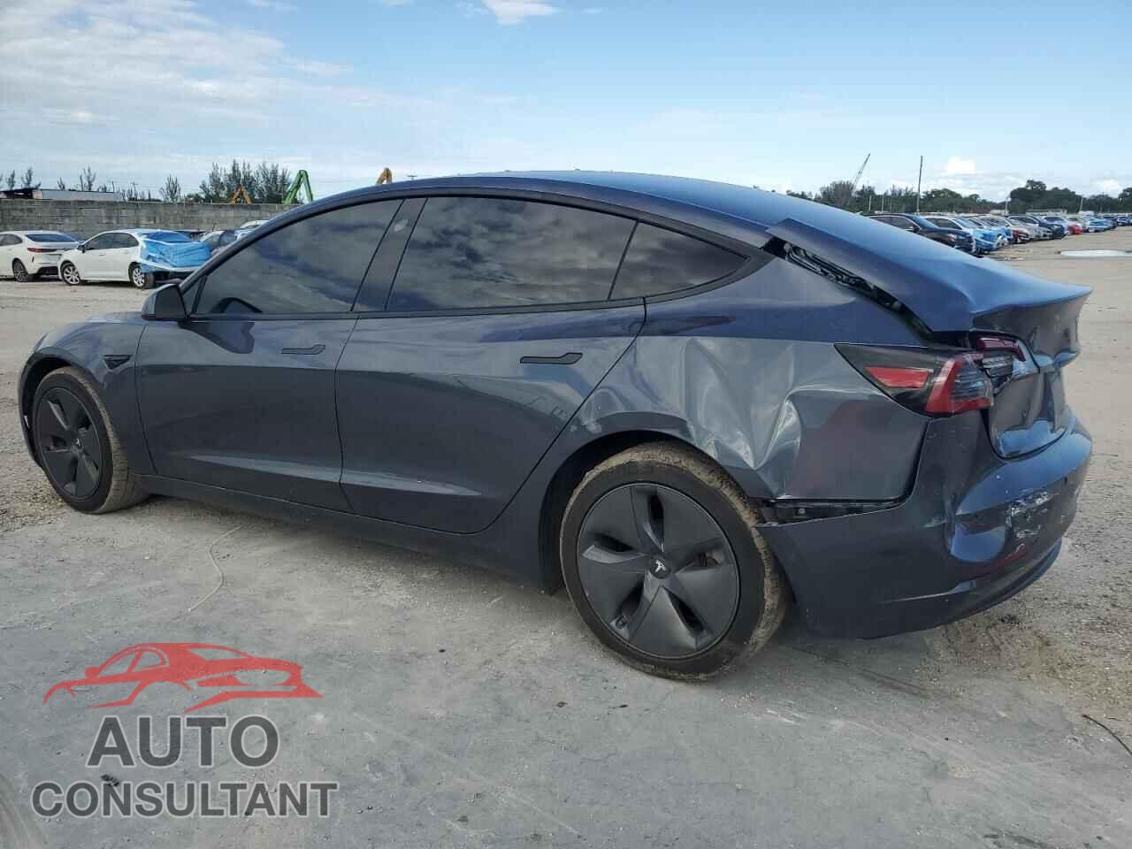 TESLA MODEL 3 2021 - 5YJ3E1EA6MF854083