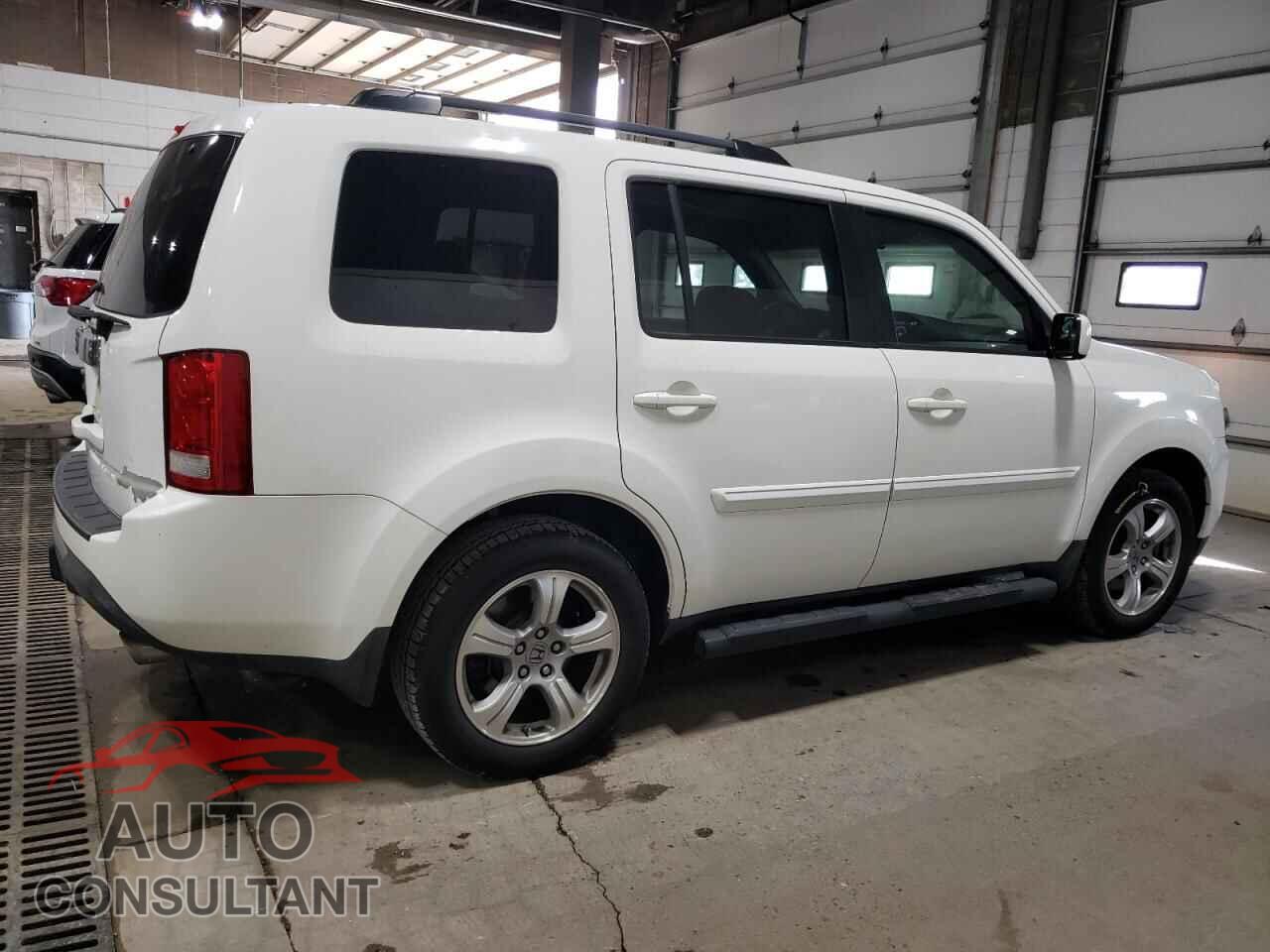 HONDA PILOT 2013 - 5FNYF3H46DB030394