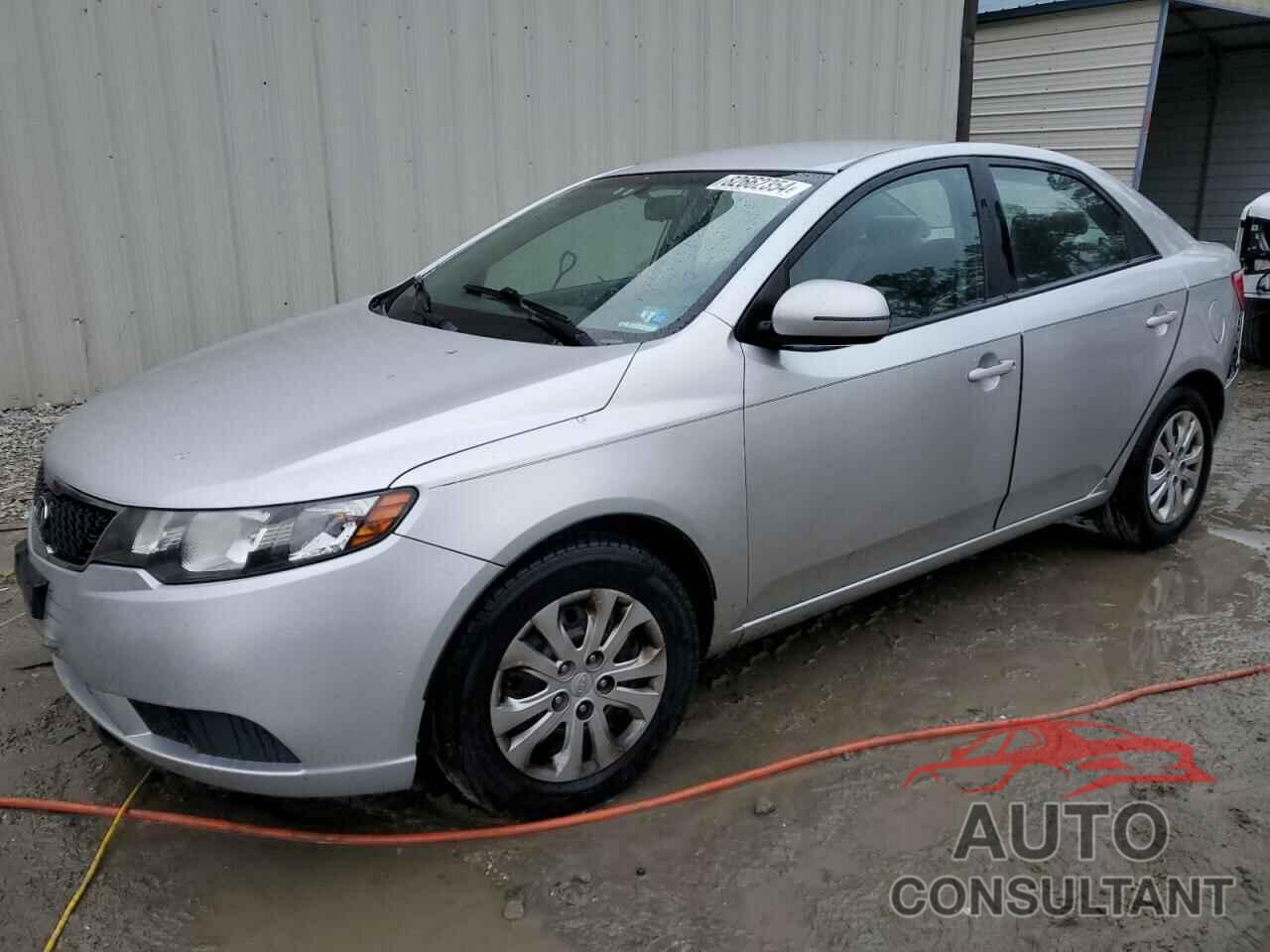 KIA FORTE 2011 - KNAFU4A21B5326981