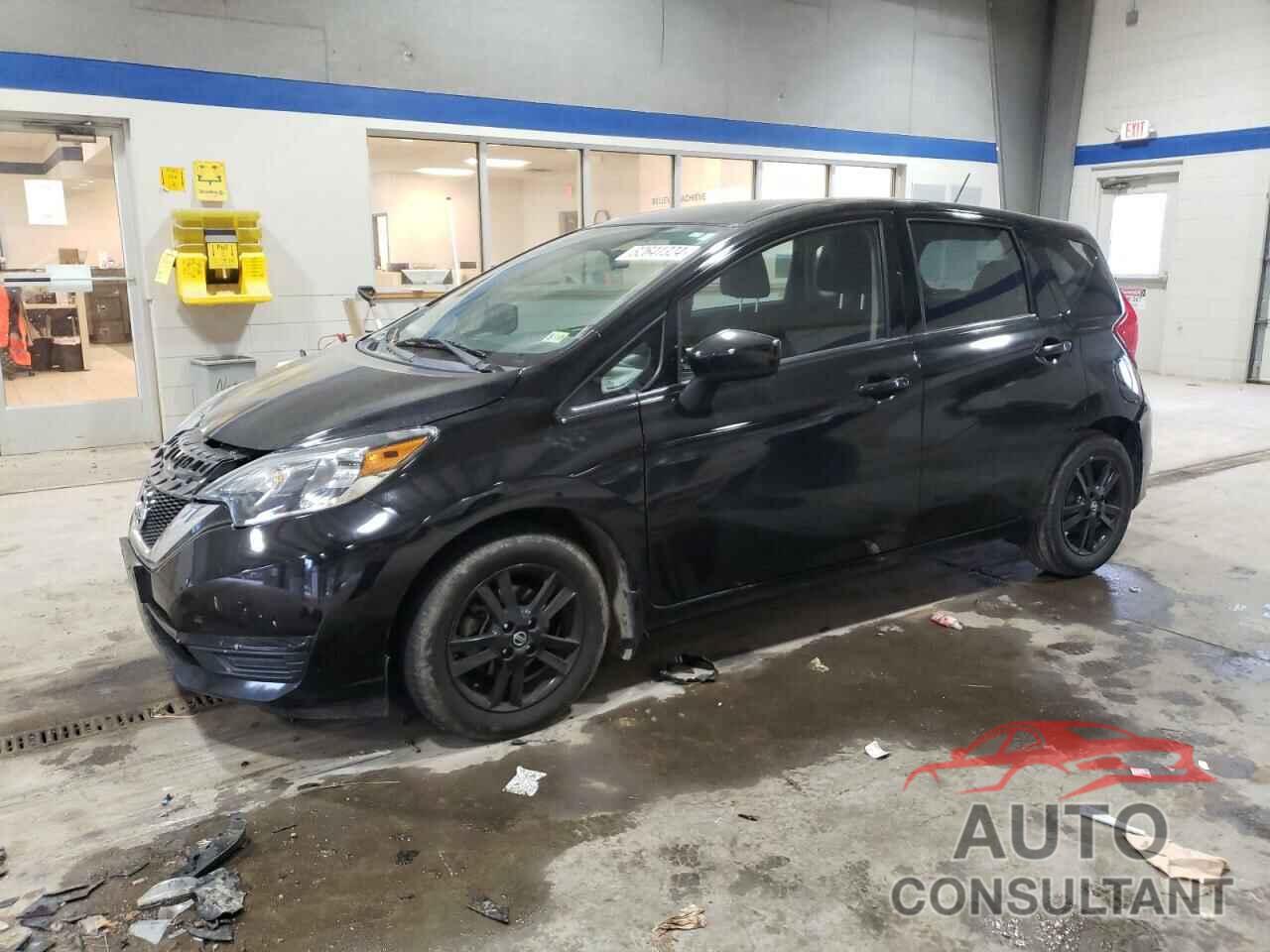 NISSAN VERSA 2018 - 3N1CE2CP0JL353140
