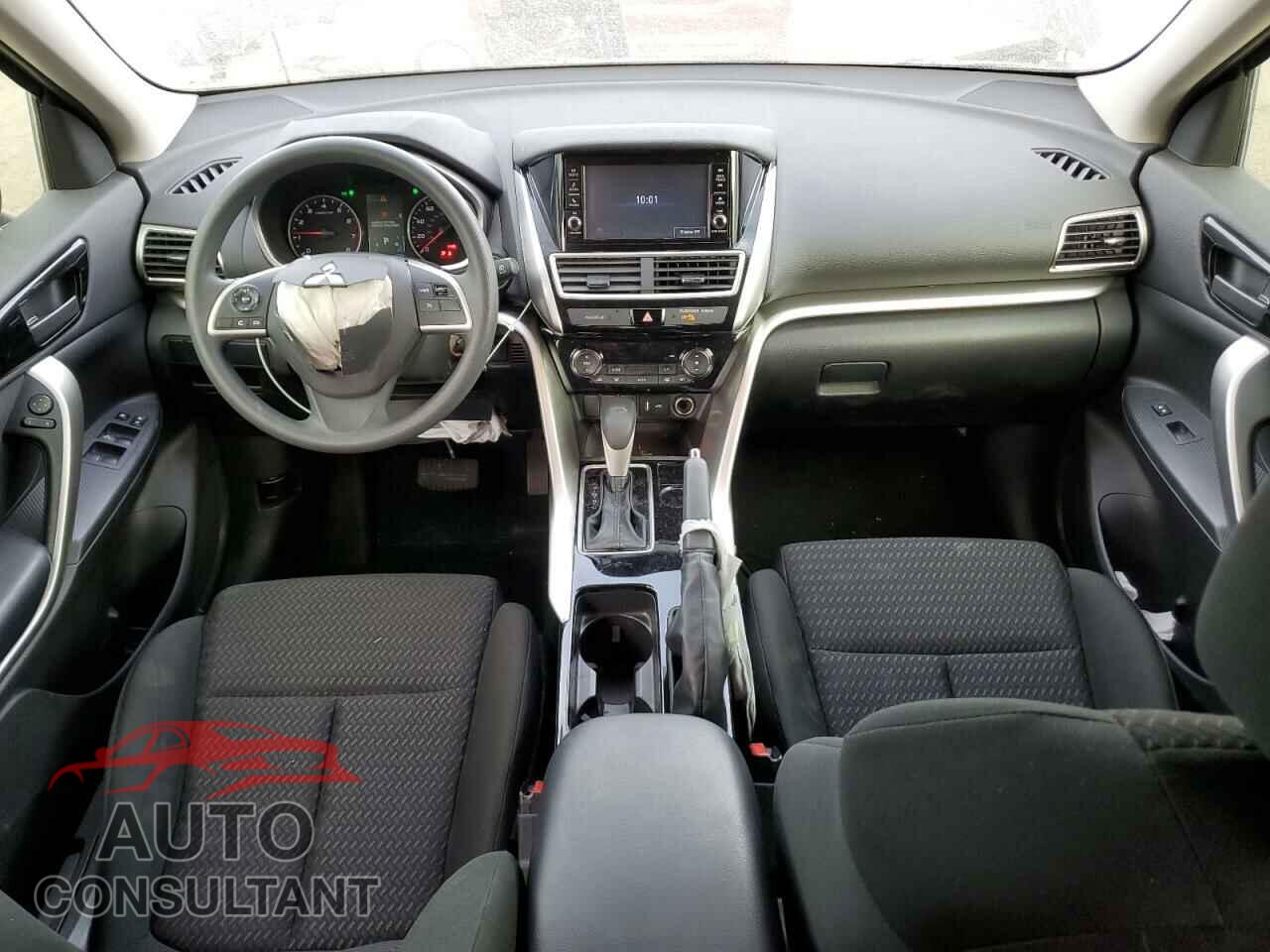 MITSUBISHI ECLIPSE 2018 - JA4AS3AA0JZ047611