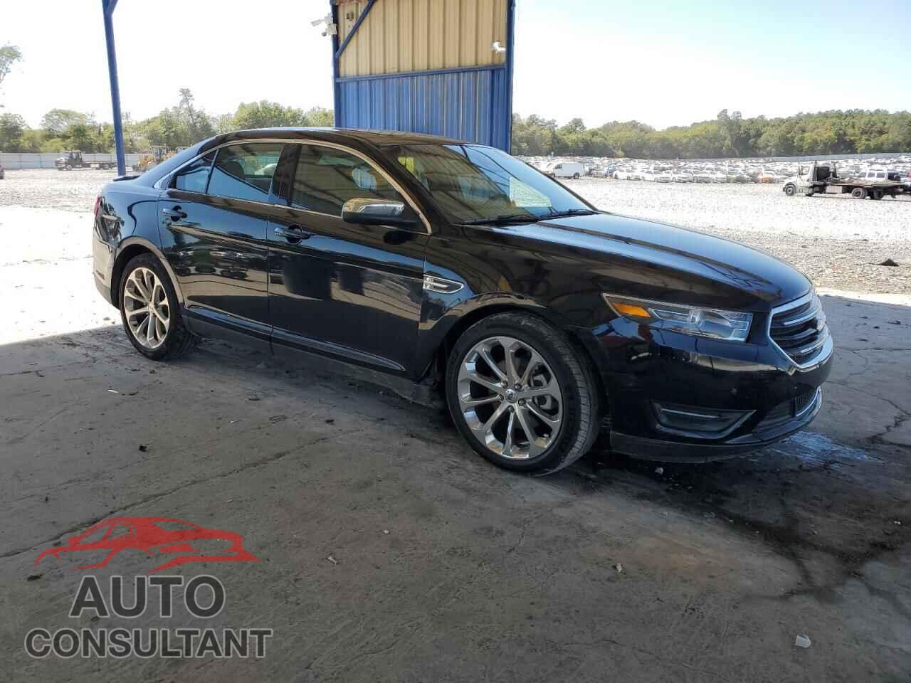 FORD TAURUS 2018 - 1FAHP2F84JG126481